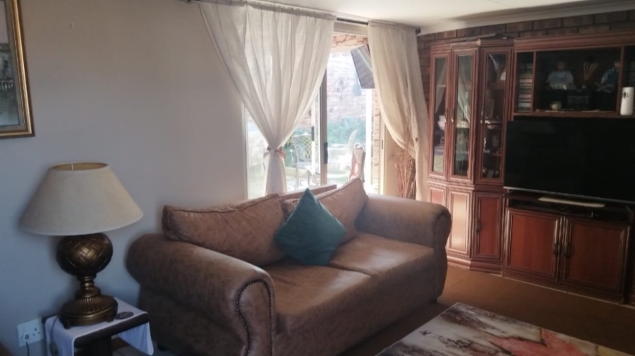 To Let 1 Bedroom Property for Rent in Fauna Free State
